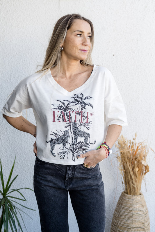 🐆 Polera Faith Blanca – Tigres & Palmeras