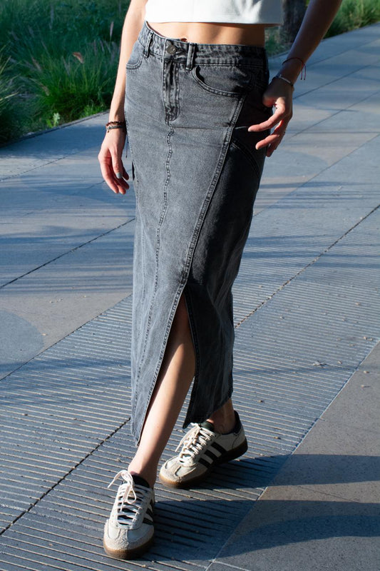 Falda Denim Larga Negra